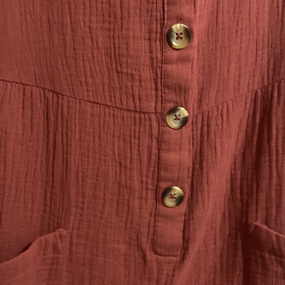 Romper - Picture 2 of 8